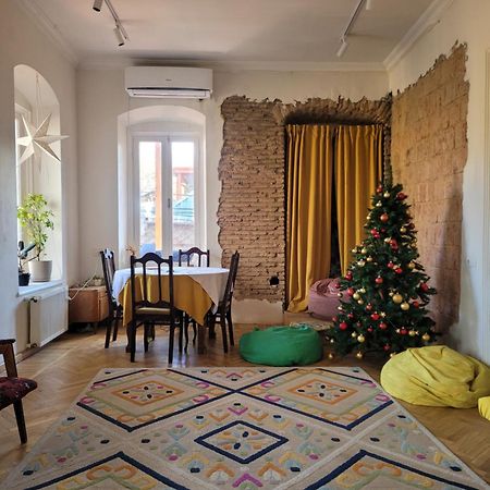 Friends Hostel Tbilisi Luaran gambar