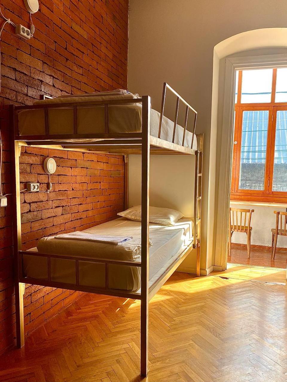 Friends Hostel Tbilisi Luaran gambar