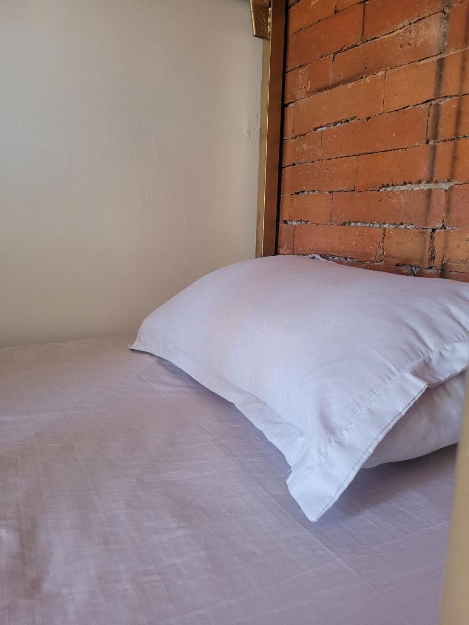 Friends Hostel Tbilisi Luaran gambar