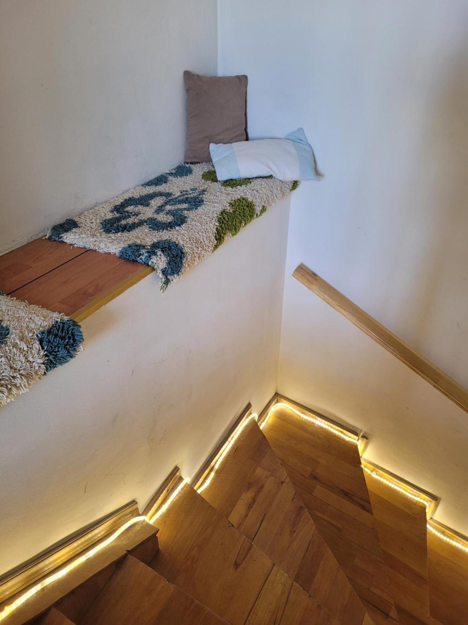 Friends Hostel Tbilisi Luaran gambar
