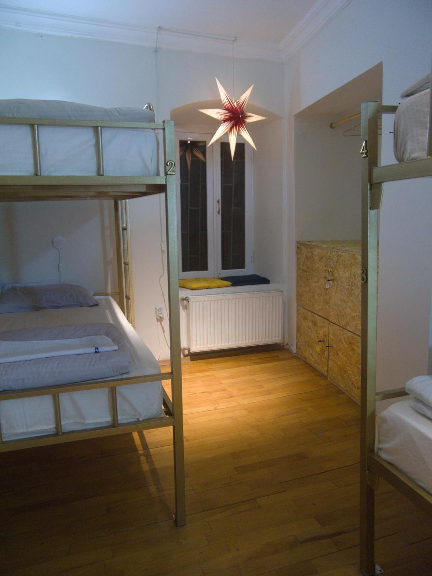 Friends Hostel Tbilisi Luaran gambar